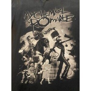 Vintage Y2K My Chemical Romance Tee Black Parade Band T Shirt MCR Size M